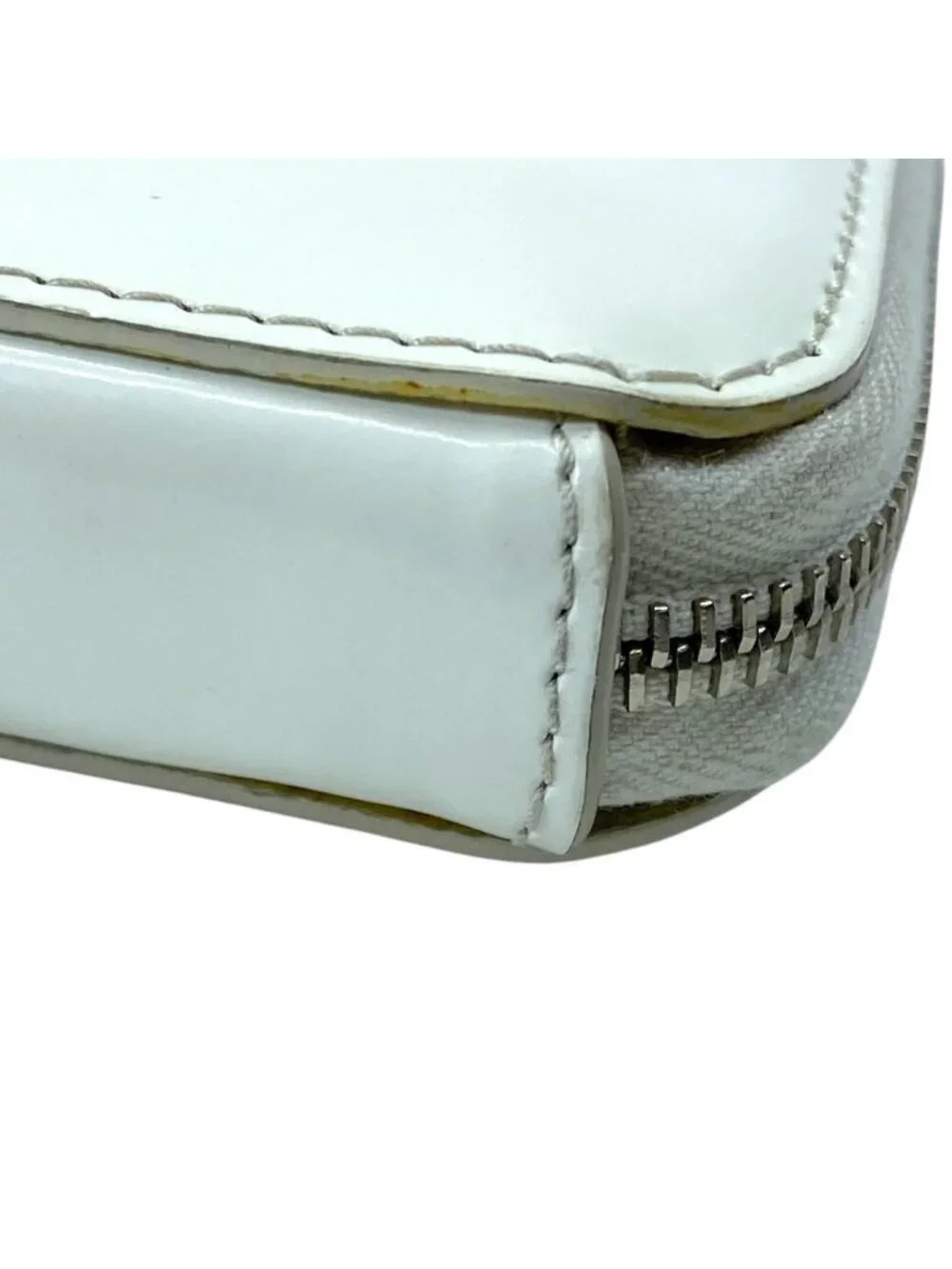 Prada Pouch Coin Purse Triangle Logo Leather White Silver Practical Daily